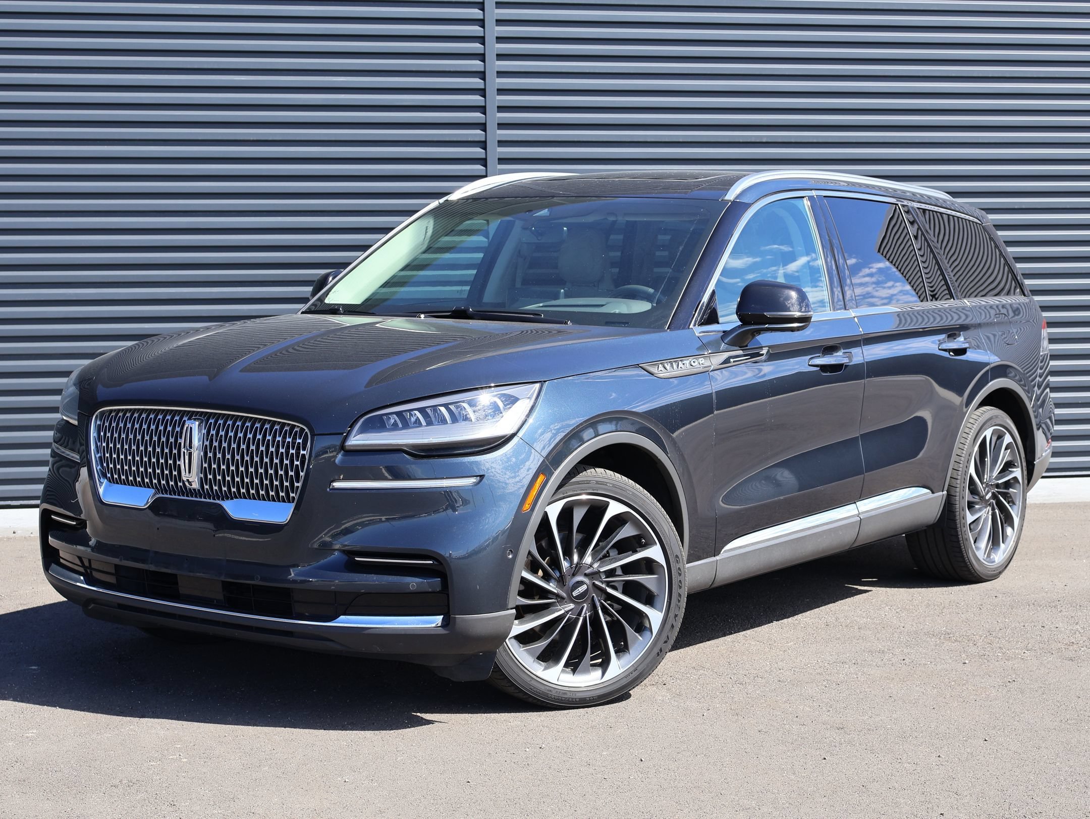 2023 Lincoln Aviator