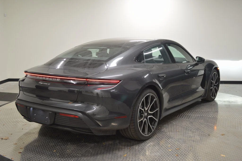 Used 2025 Slate Grey Neo Porsche 4 image 7