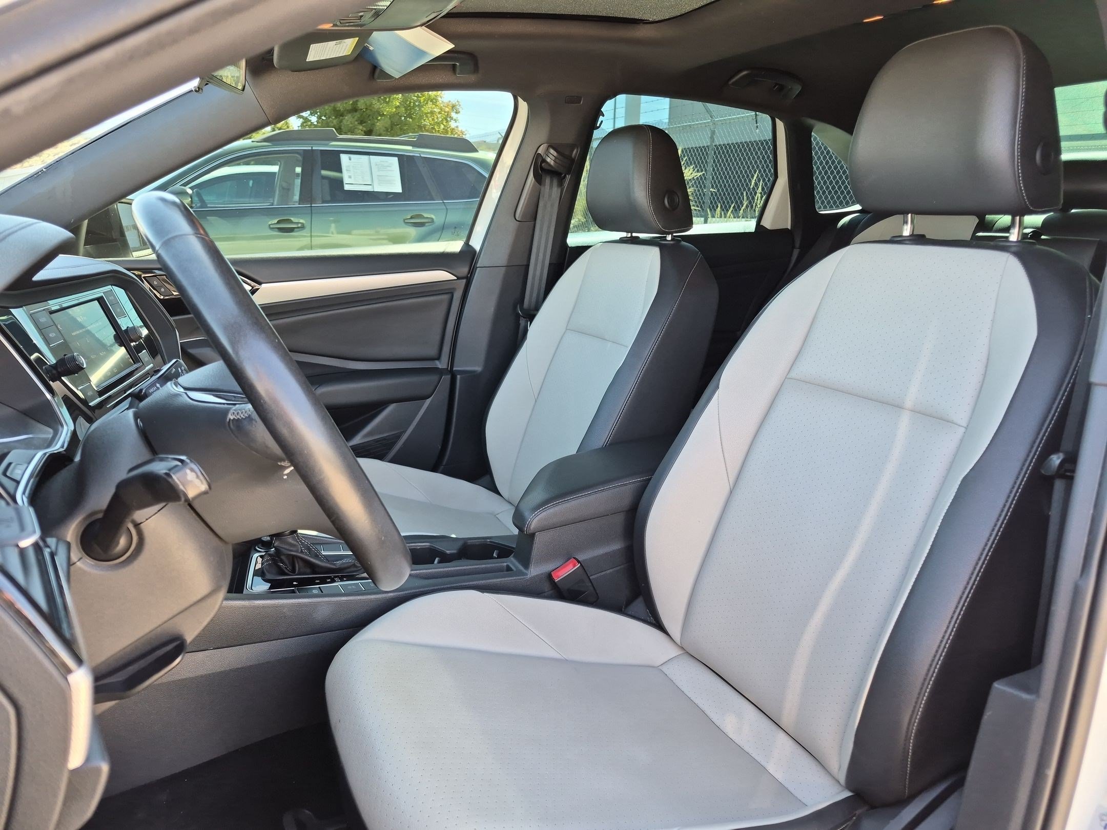 Used 2020 Pure White Volkswagen R-Line image 24