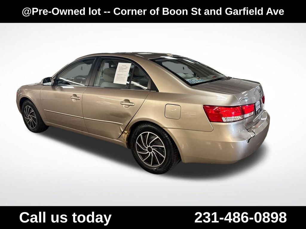 Used 2008 Beige Hyundai GLS image 3
