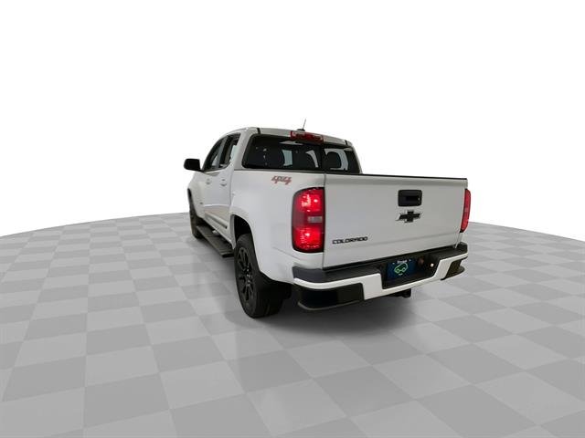 Certified Used 2020 SUMMIT WHITE Chevrolet 4WD LT image 8