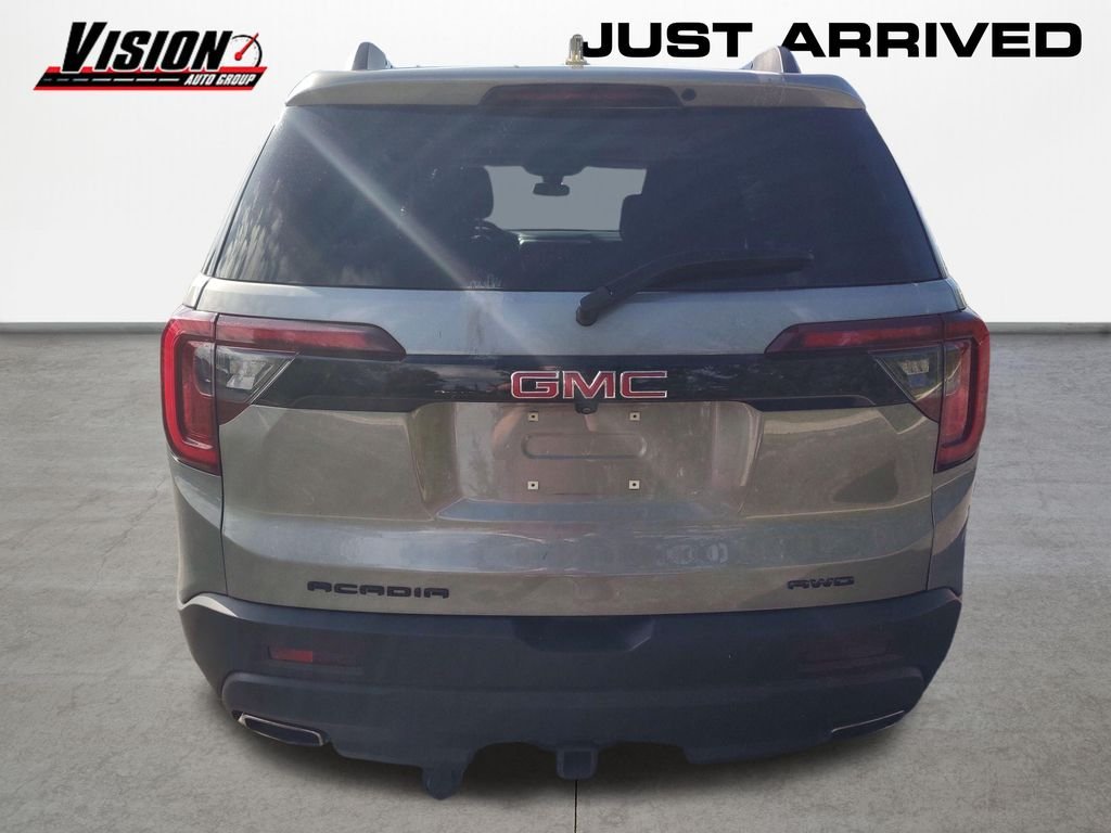 Used 2023 Gray GMC SLE image 4