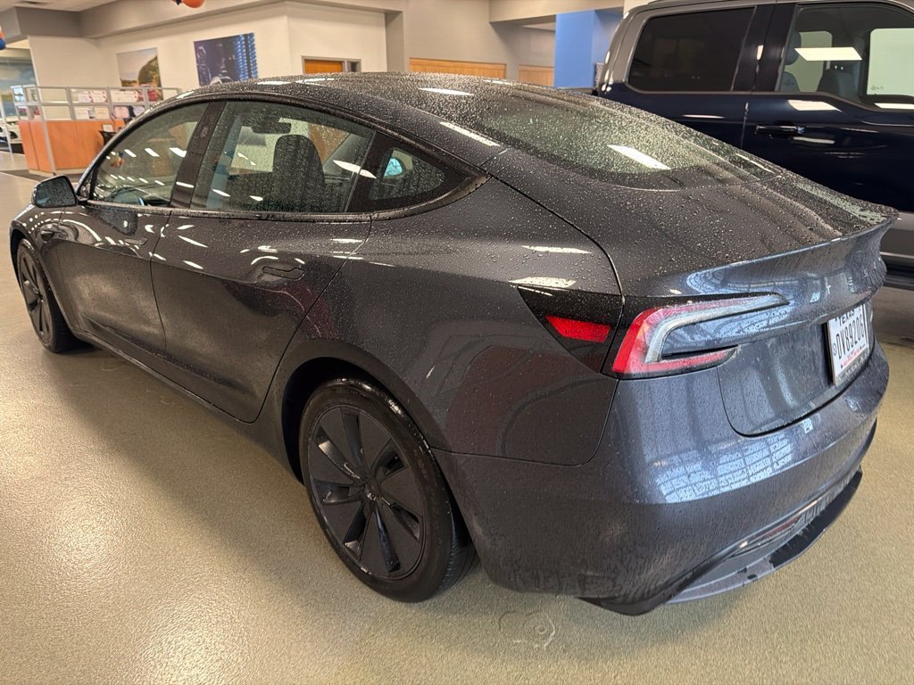 Used 2024 Stealth Gray Tesla Long Range image 6
