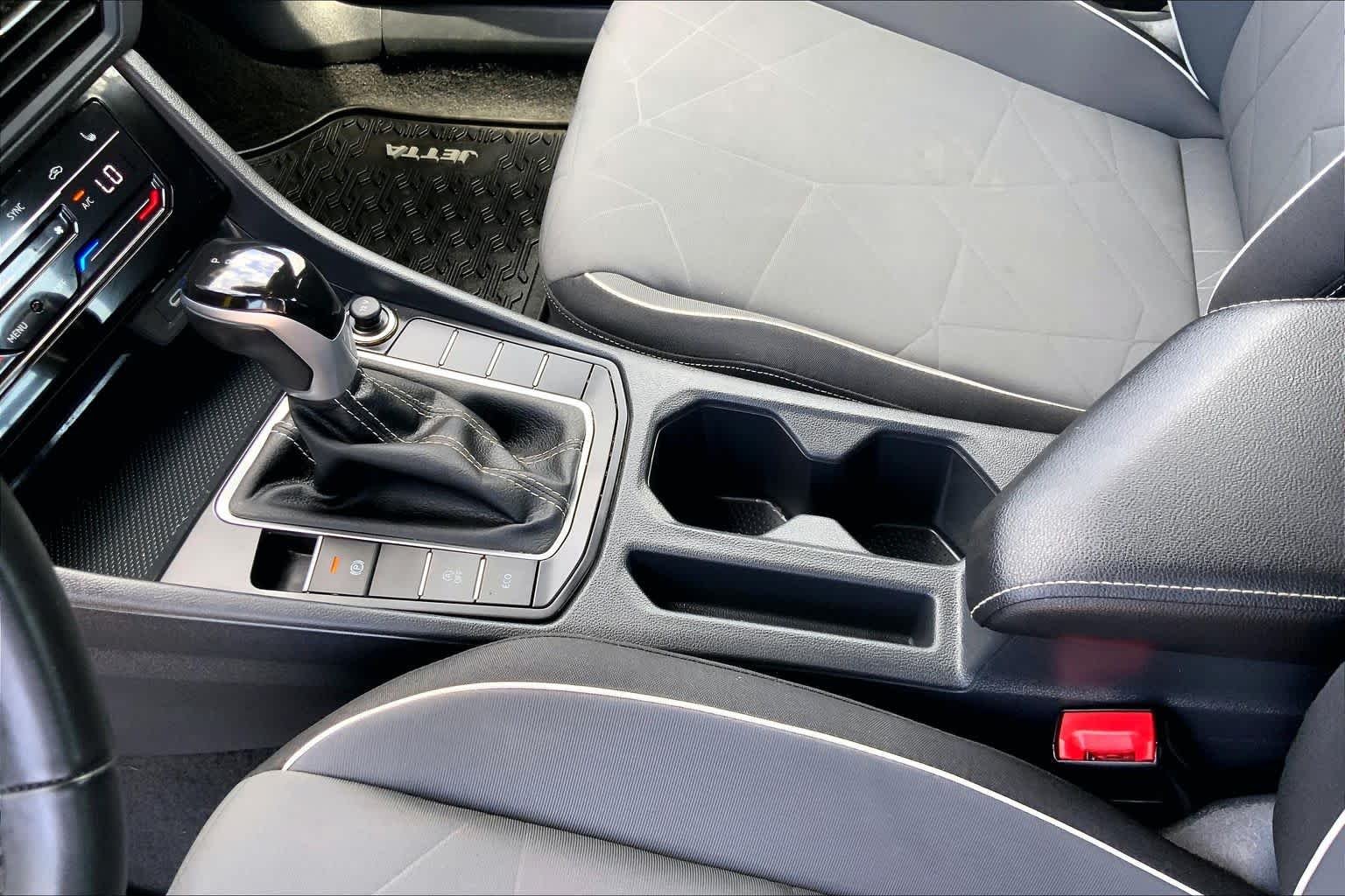 Used 2025 Platinum Gray Metallic Volkswagen Sport image 16