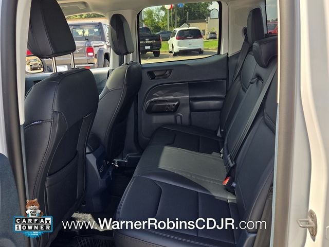 Used 2025 White Ford Lariat image 6