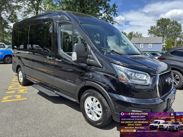 2023 Ford Transit-350 Passenger Van XLT T-350 148'' MR
