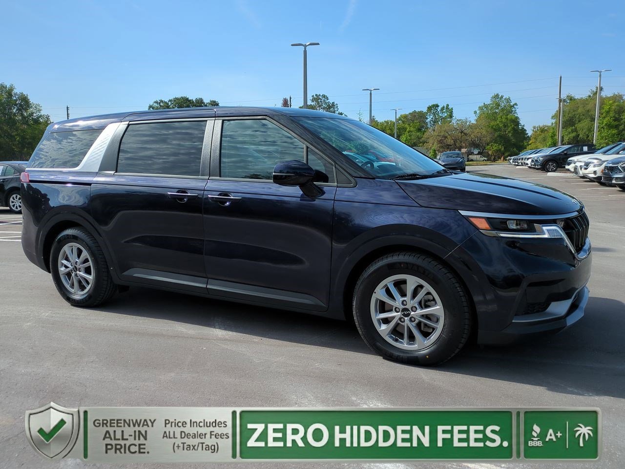 2024 Kia Sedona LX Seat Pkg's photo