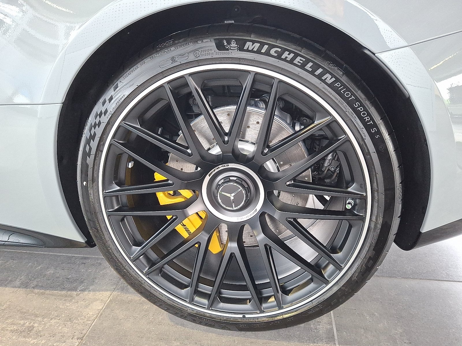 2026 Mercedes-Benz AMG GT Coupe 55 - Photo 6