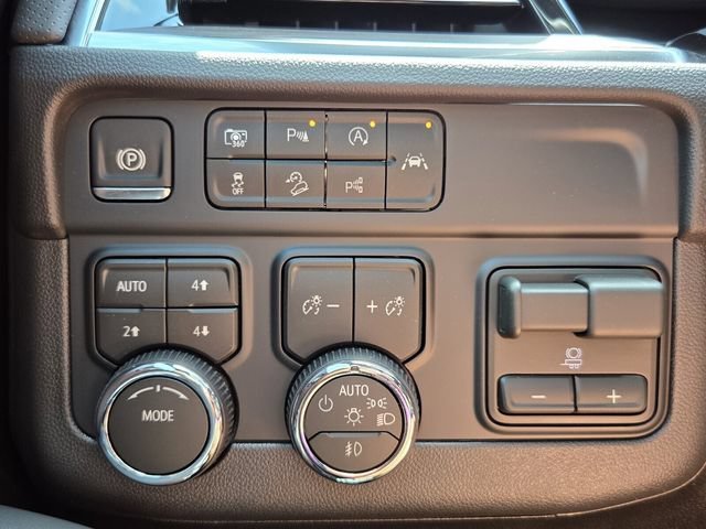 2026 Chevrolet Tahoe Premier - Photo 15