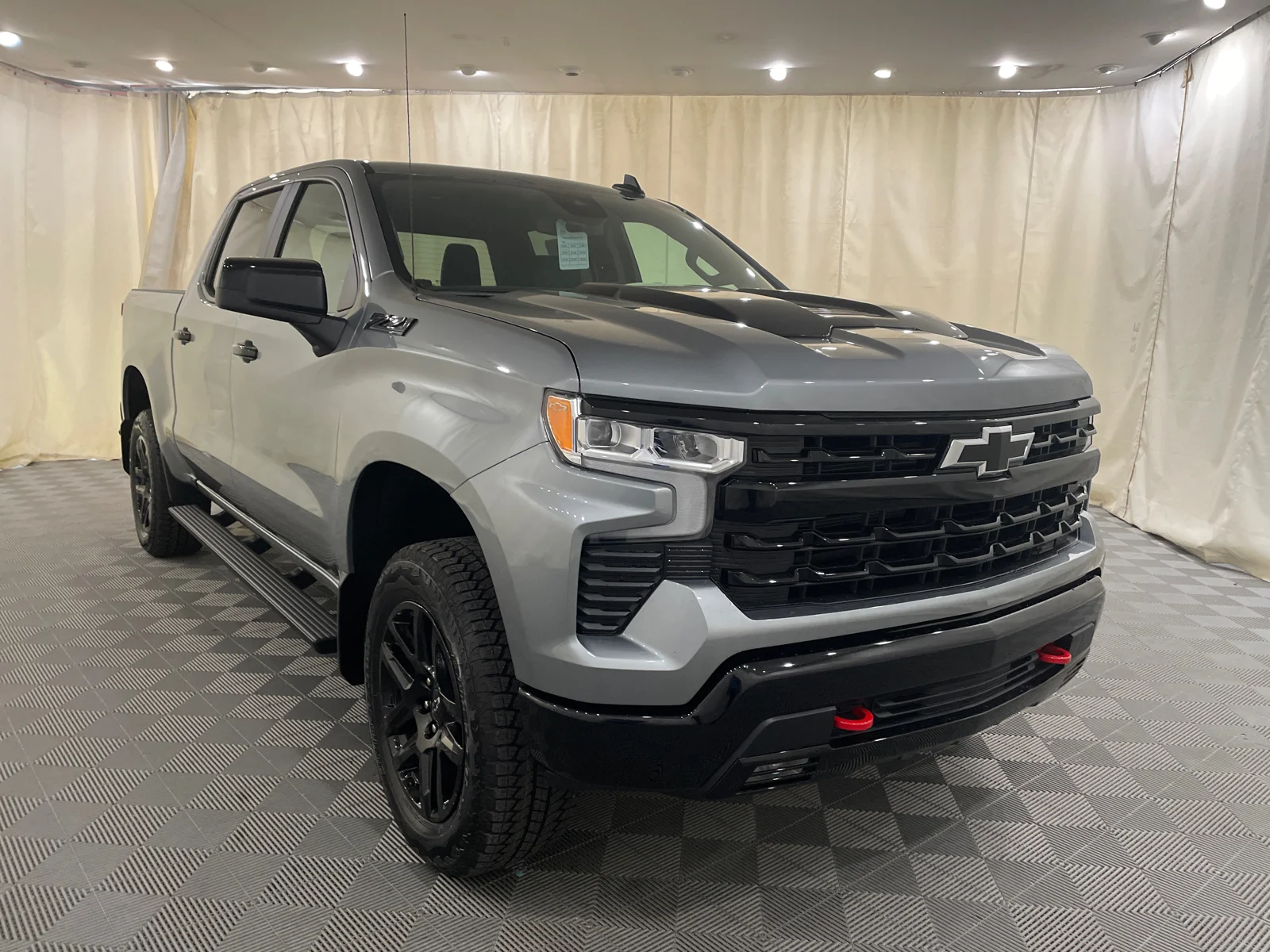 2026 Chevrolet Silverado 1500 LT Trail Boss - Photo 3