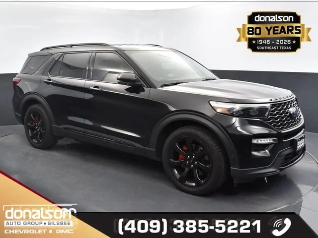 2022 Ford Explorer ST's photo