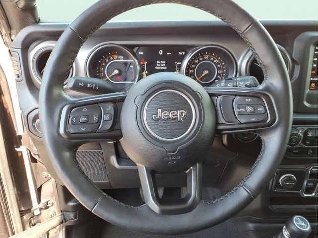 Used 2022 Gray Jeep Unlimited Sport S image 21