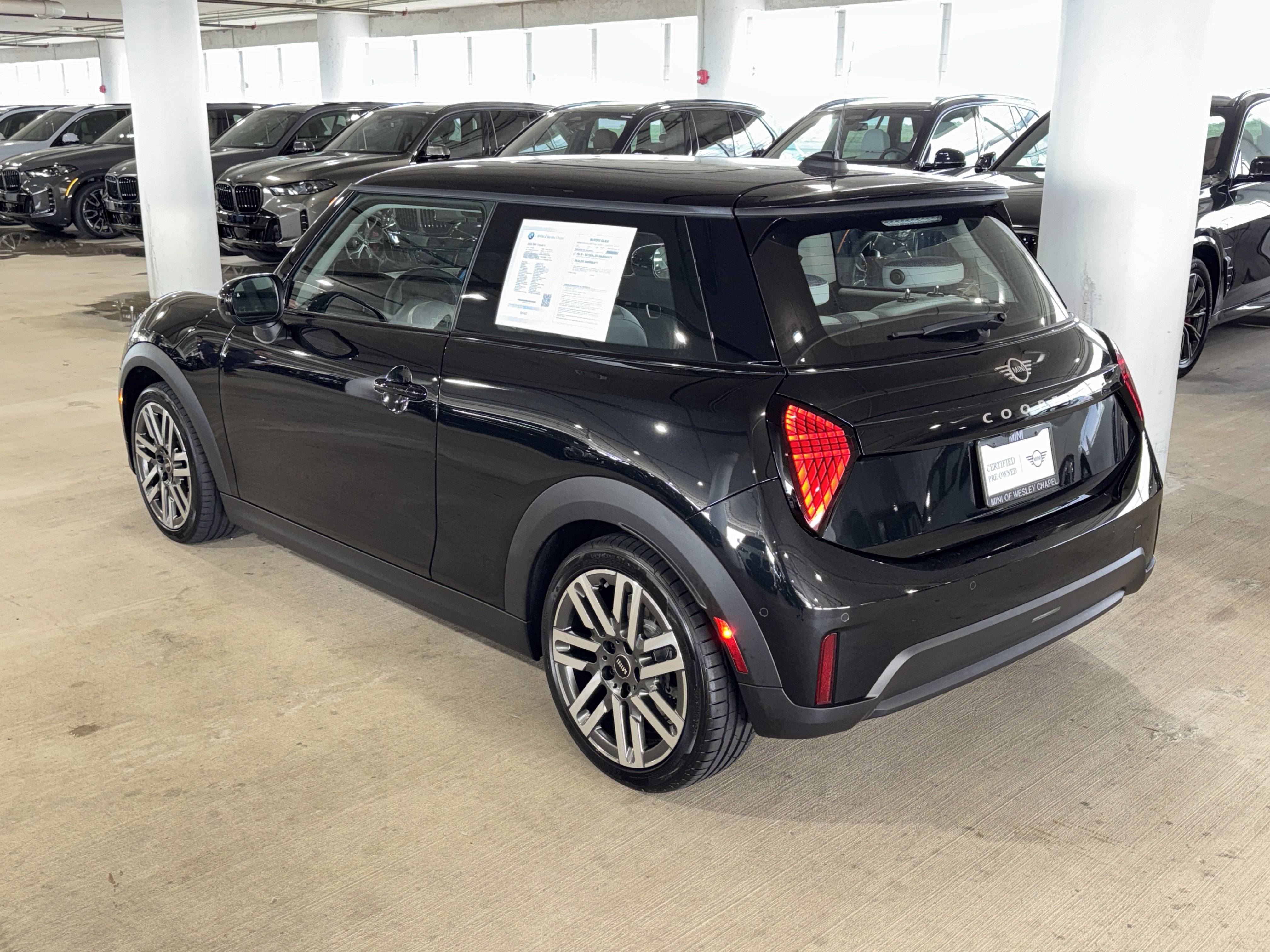 Certified Used 2025 Midnight Black MINI Signature Plus image 6