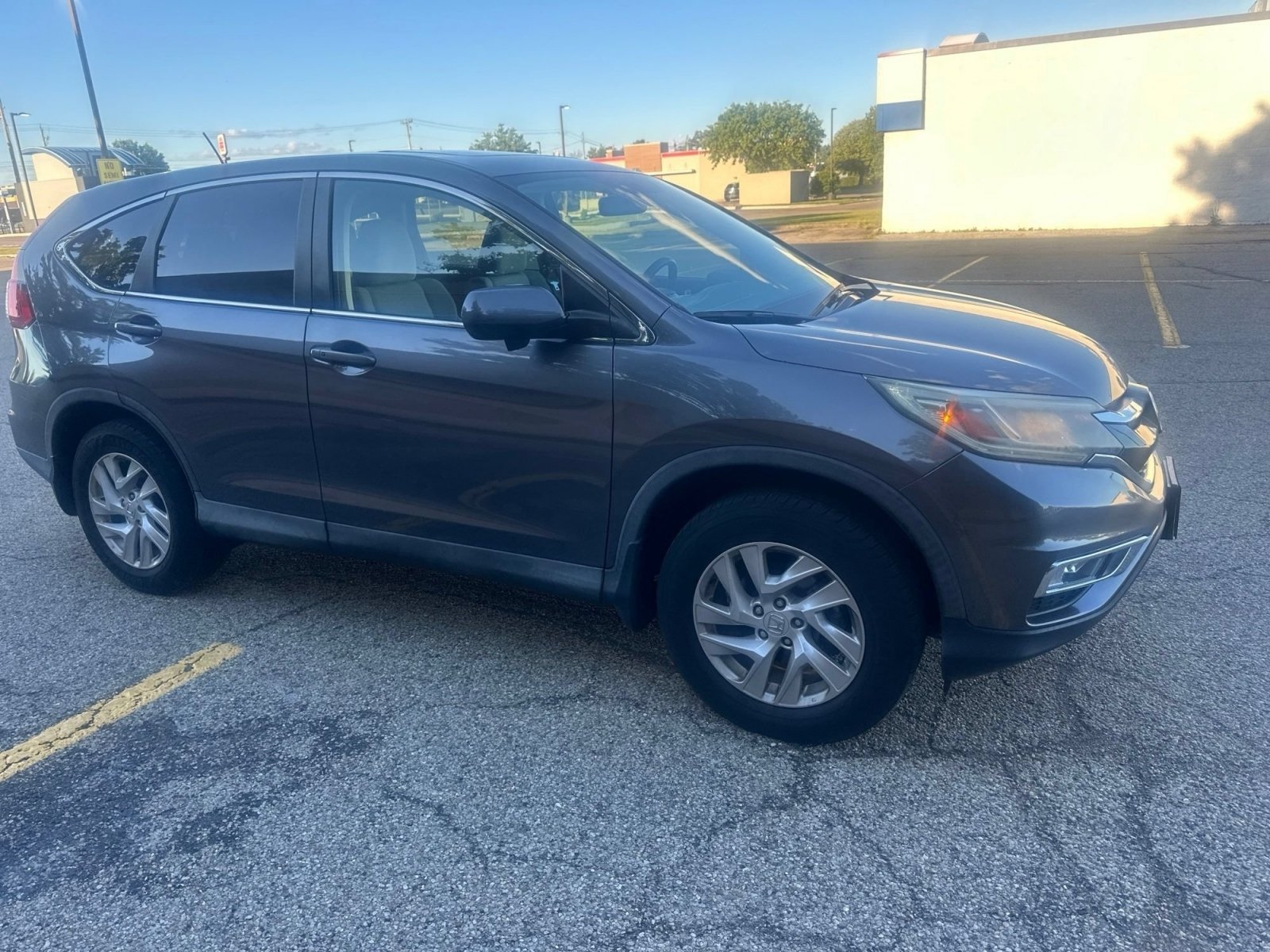 Used 2016 Modern Steel Metallic Honda EX image 11