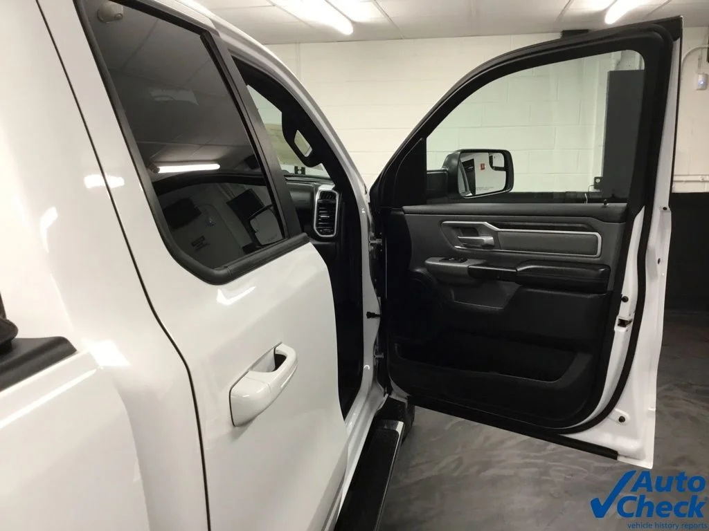 Used 2021 White Ram Big Horn/Lone Star image 44