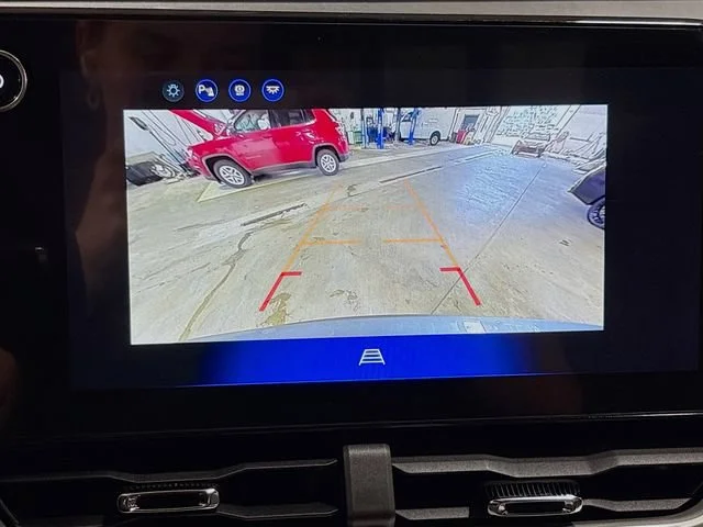 2027 Chevrolet Equinox LT - Photo 15