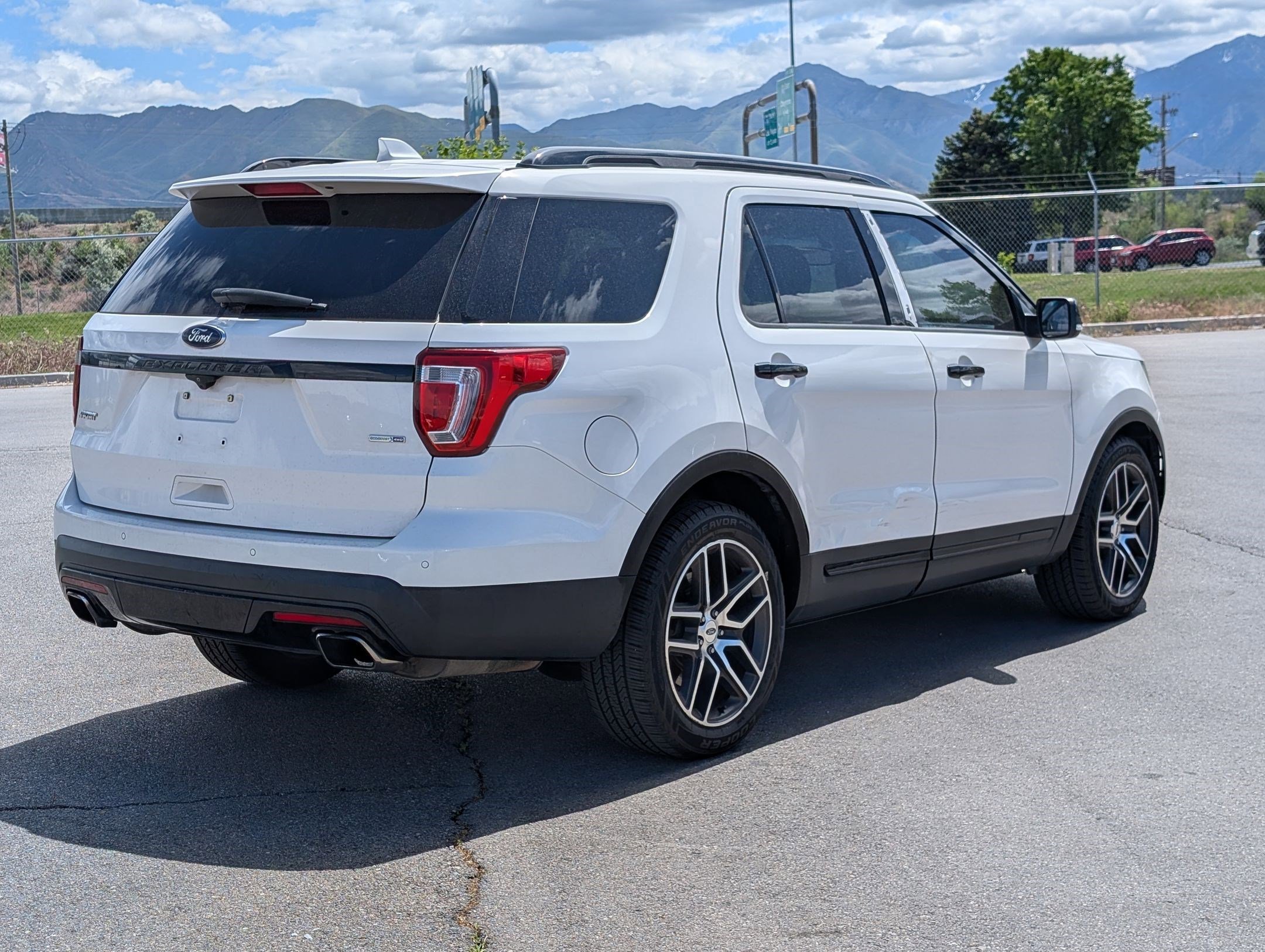Used 2016 White Platinum Clearcoat Metallic Ford Sport image 3