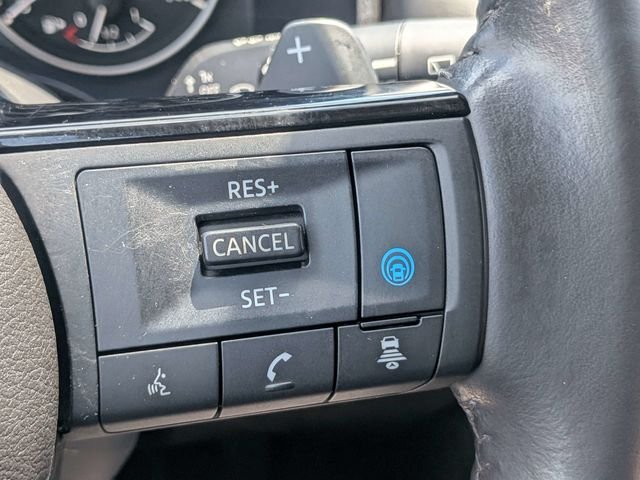 Used 2023 Red Nissan SV image 28