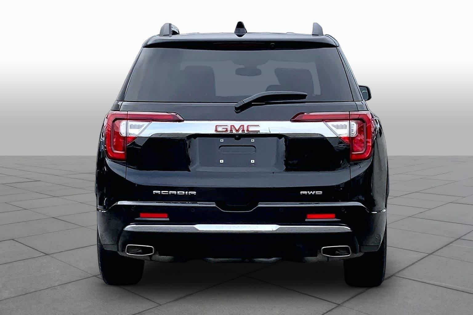 Used 2023 EBONY TWILIGHT METALLIC GMC Denali image 5