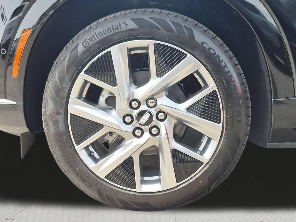 2027 Cadillac OPTIQ Luxury - Photo 32