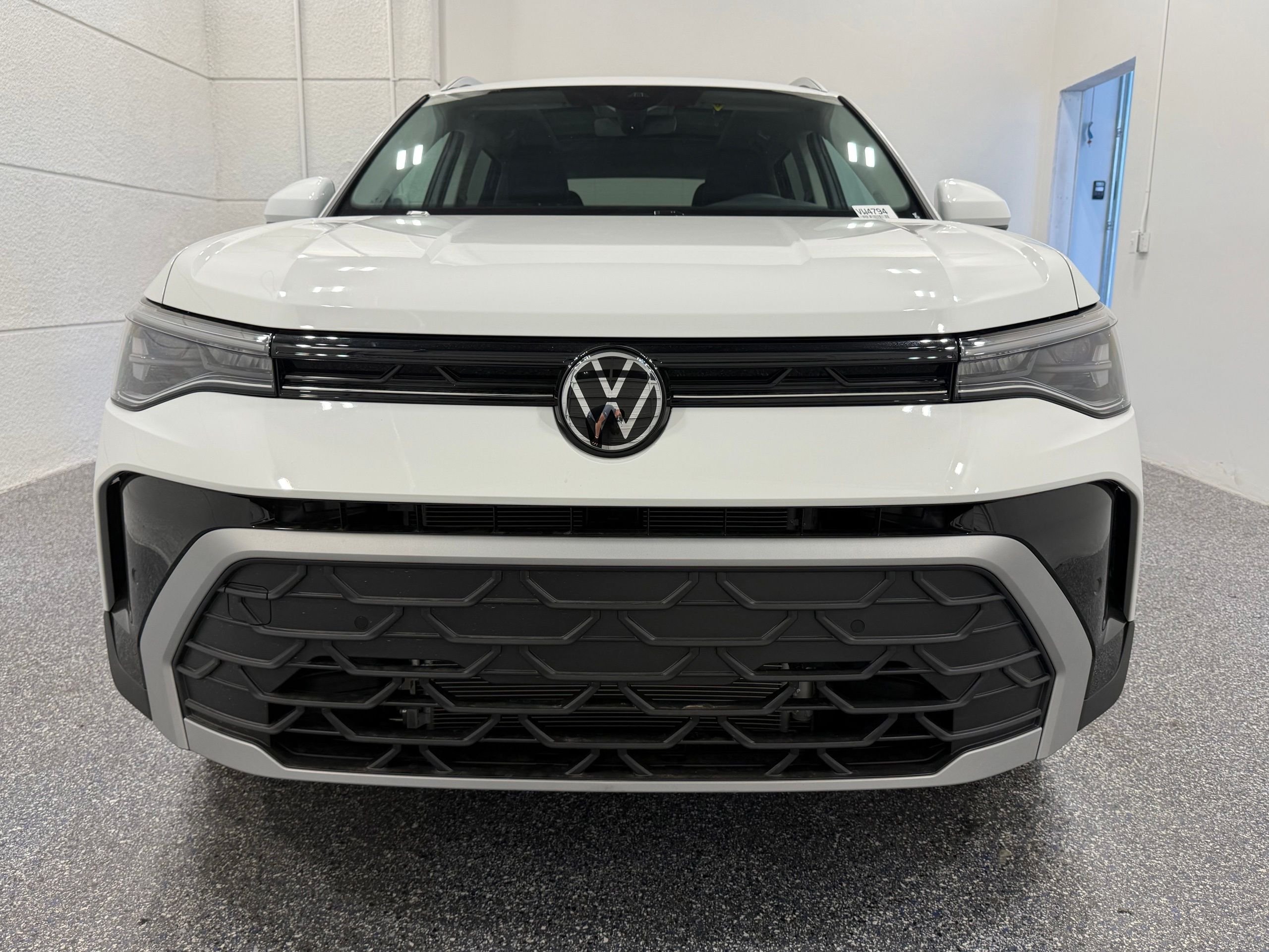 New 2026 White Volkswagen 1.5T SE image 10