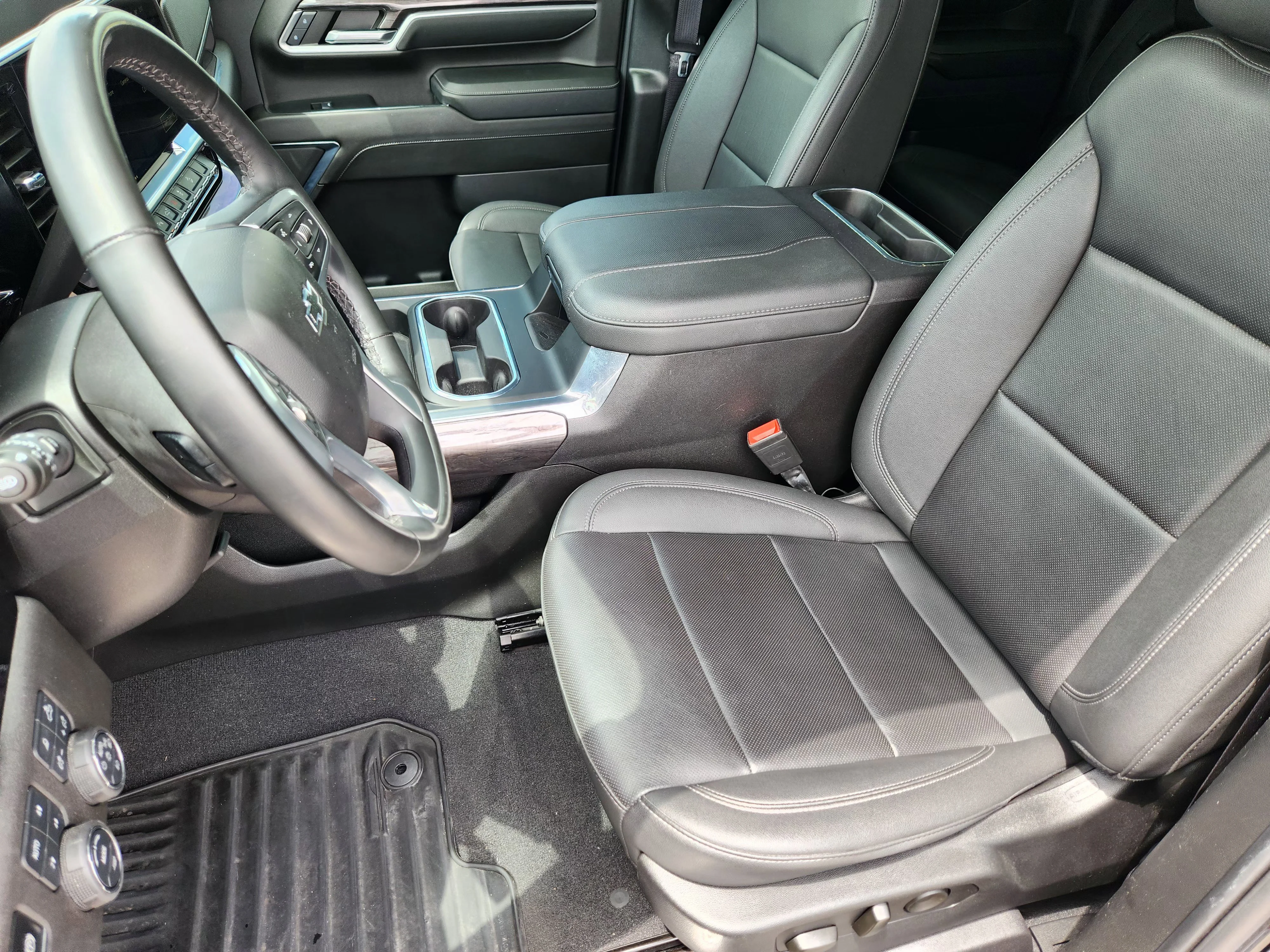 Used 2024 Black Chevrolet LTZ Midnight Edition image 12