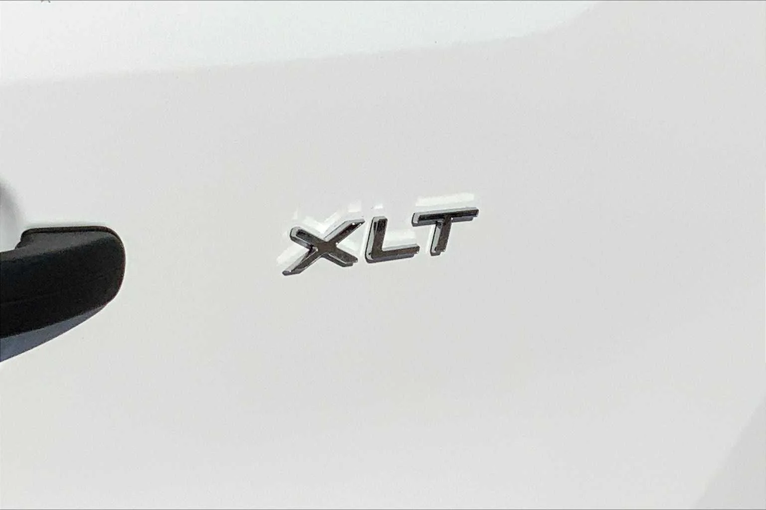 2025 Ford Transit Passenger Van XLT - Photo 15