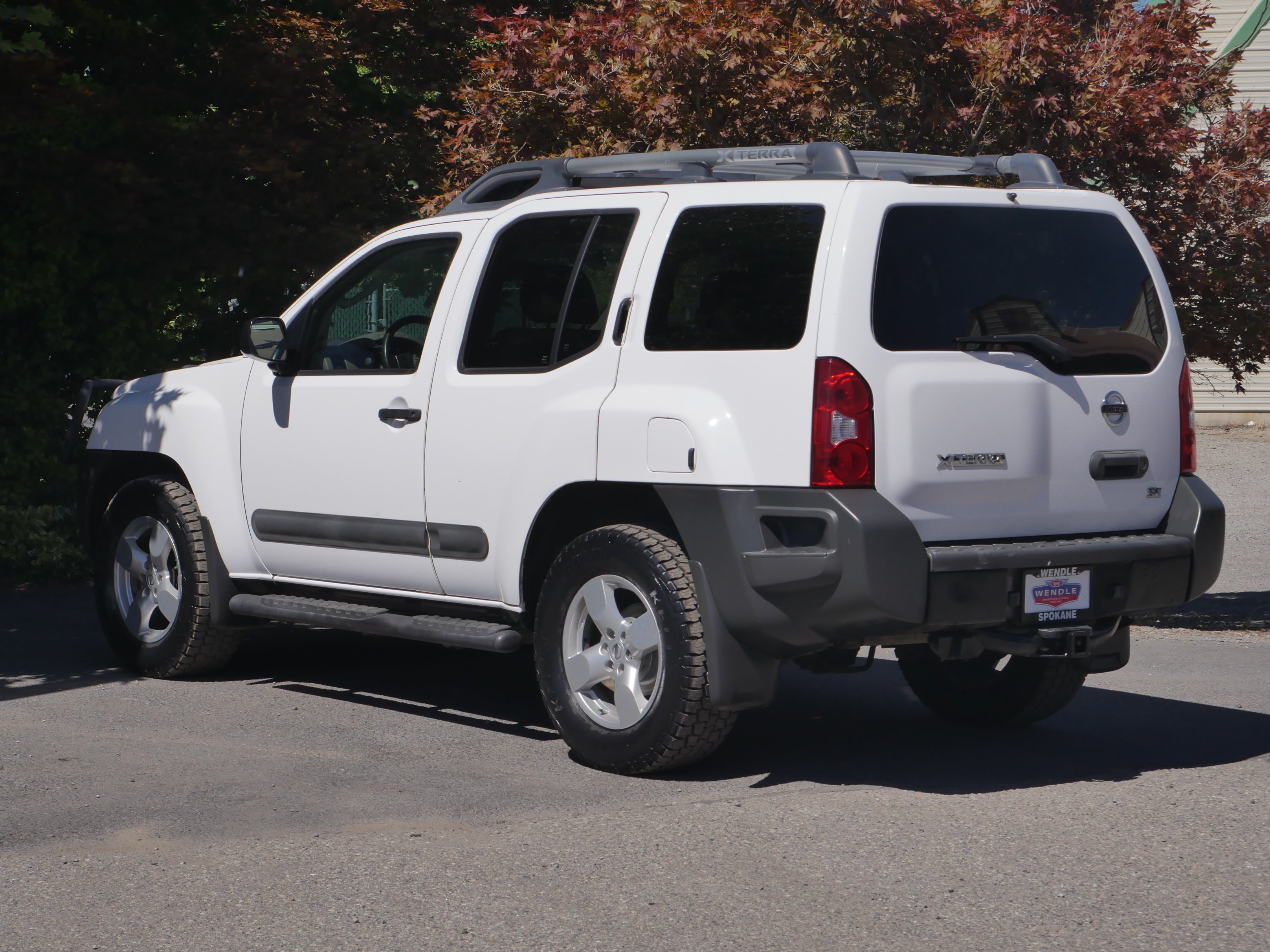 Used 2008 Avalanche Nissan SE image 15