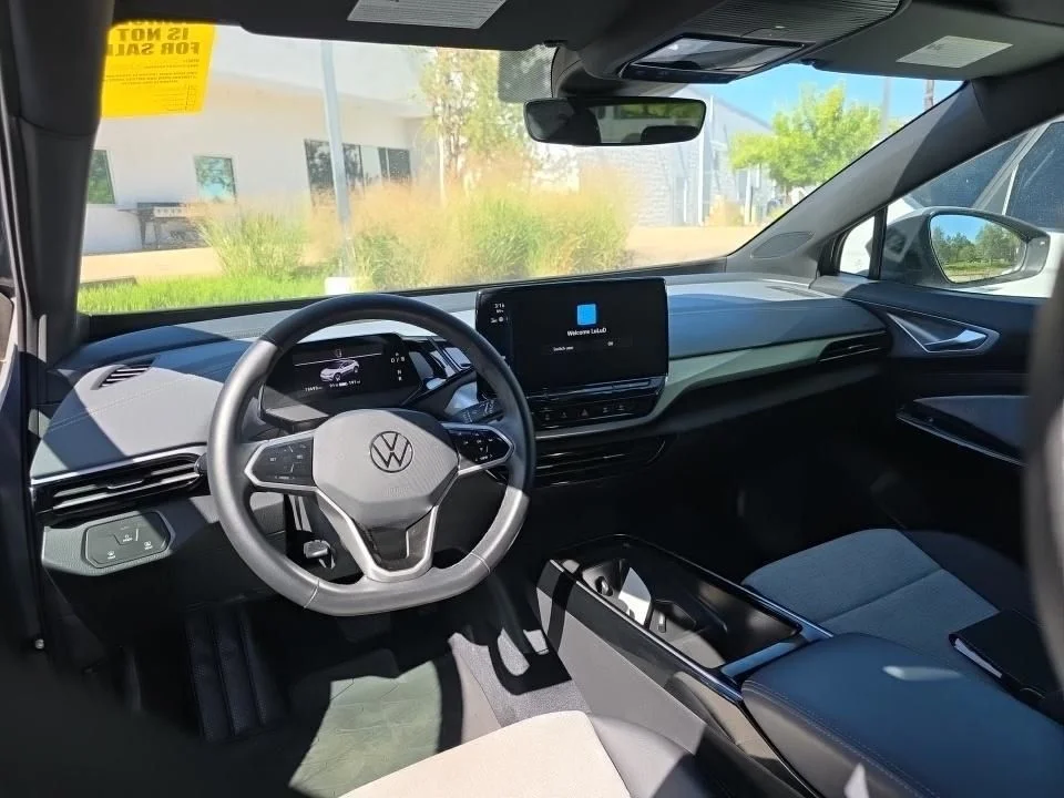 Used 2024 Gray Volkswagen Standard image 9