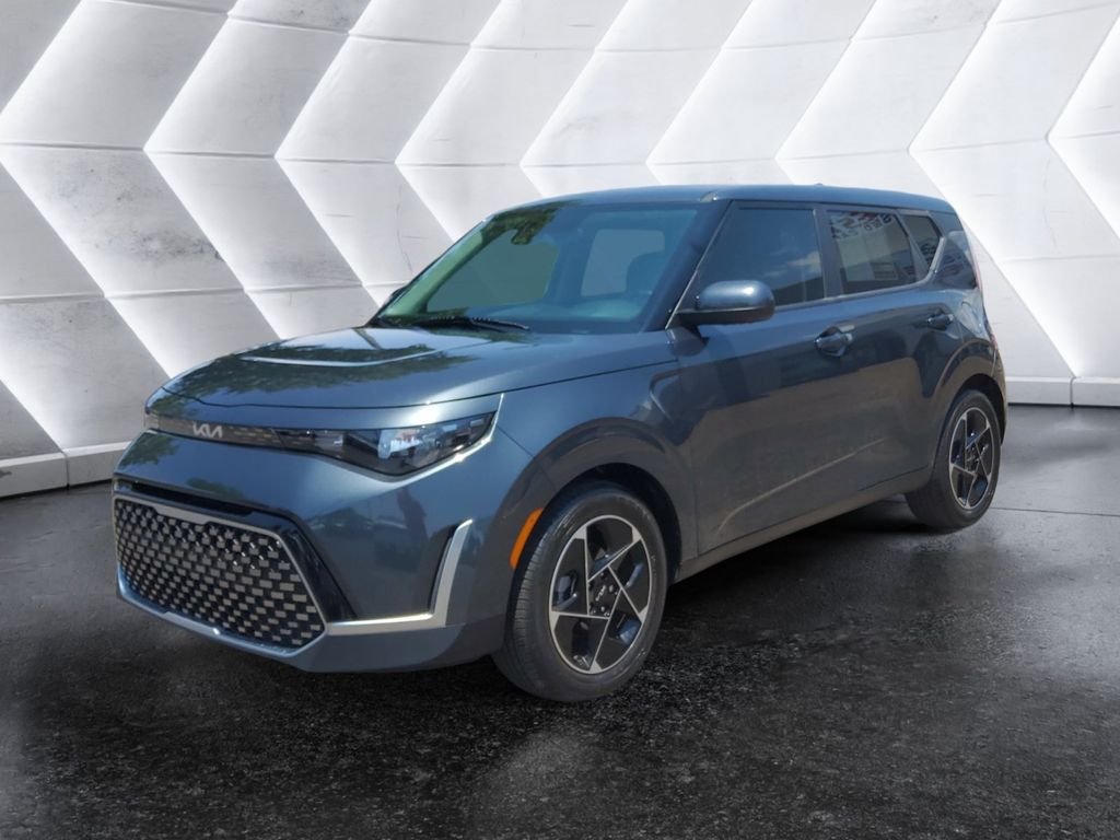 Used 2025 Gray Kia EX image 3