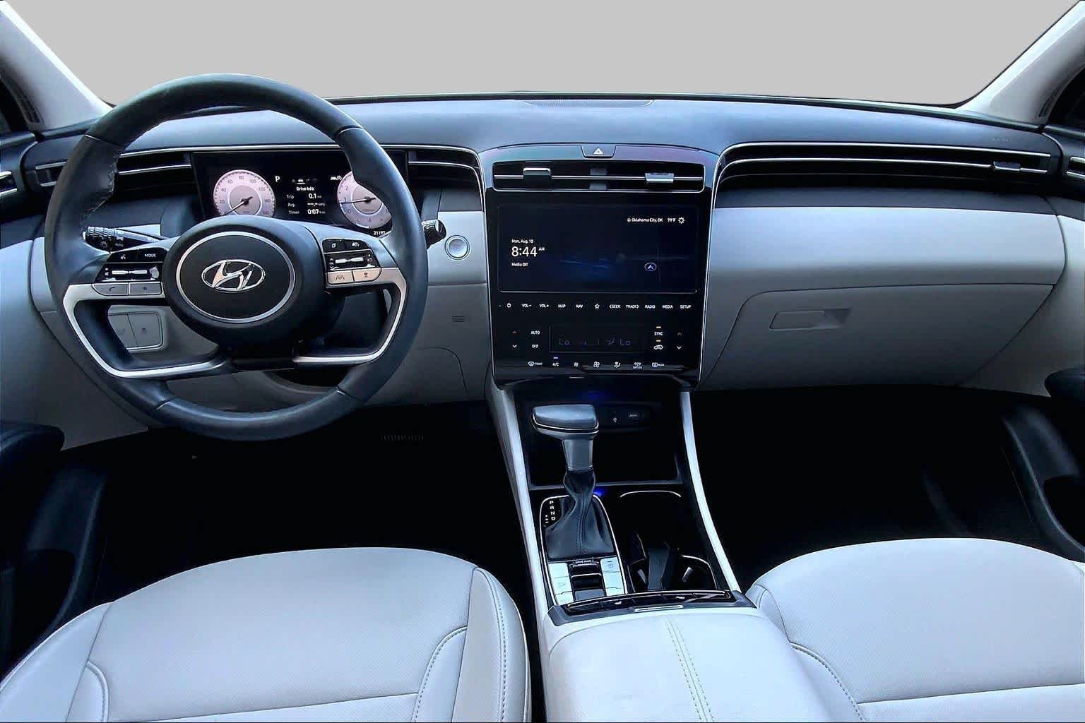 Used 2024 Hampton Gray Hyundai SEL image 16