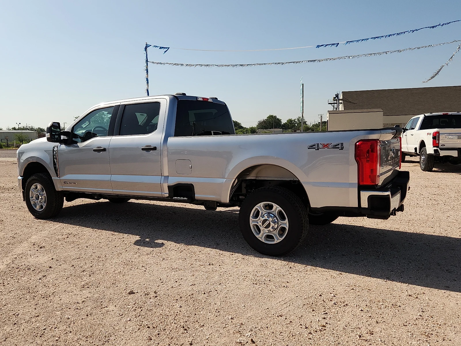 New 2026 Agate Black Metallic Ford XLT image 4