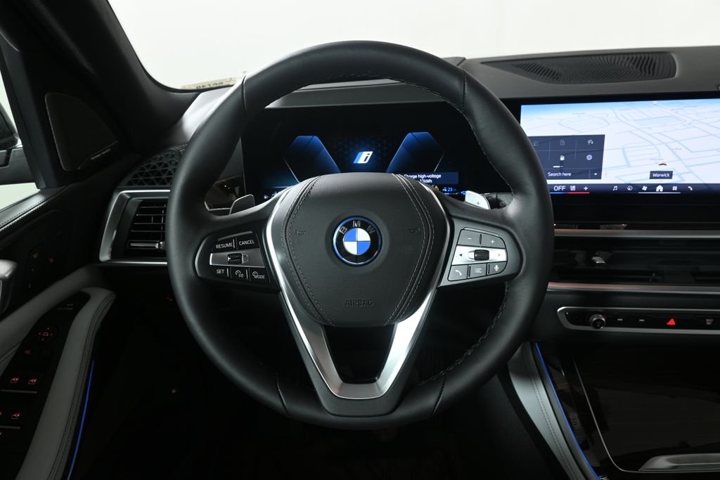 New 2026 Black Sapphire Metallic BMW xDrive50e image 17