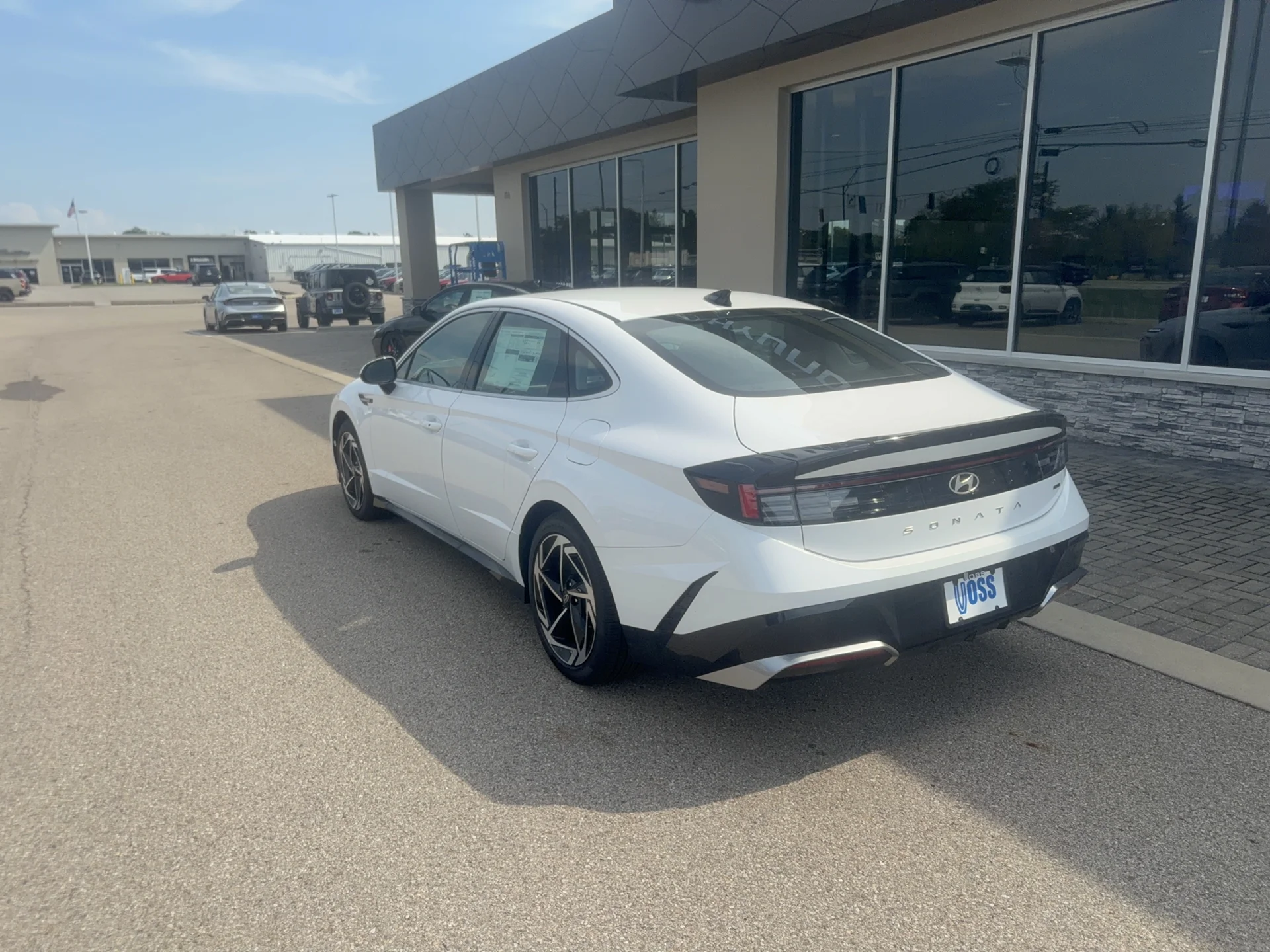 New 2026 Serenity White Pearl Hyundai SEL Sport image 9