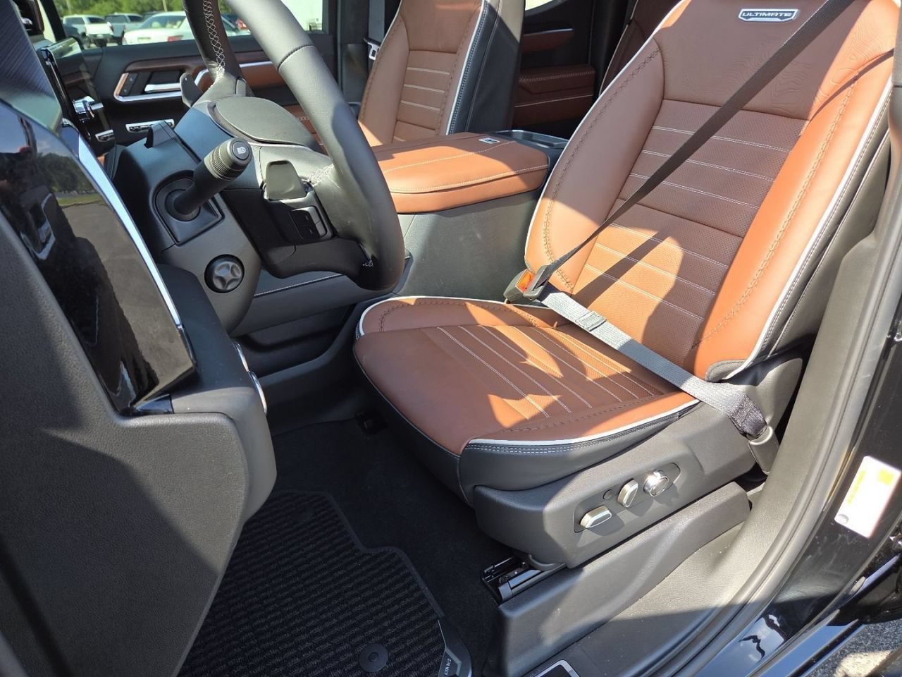 New 2026 Onyx Black GMC Denali Ultimate image 30