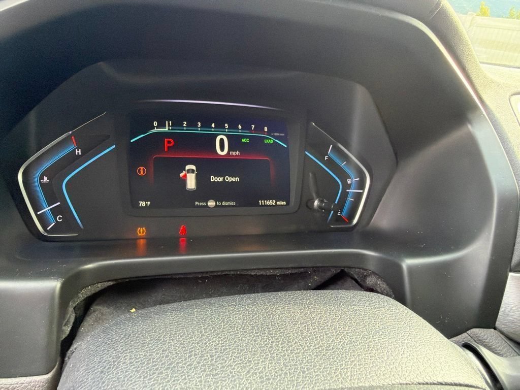 Used 2019 White Diamond Pearl Honda EX-L image 26