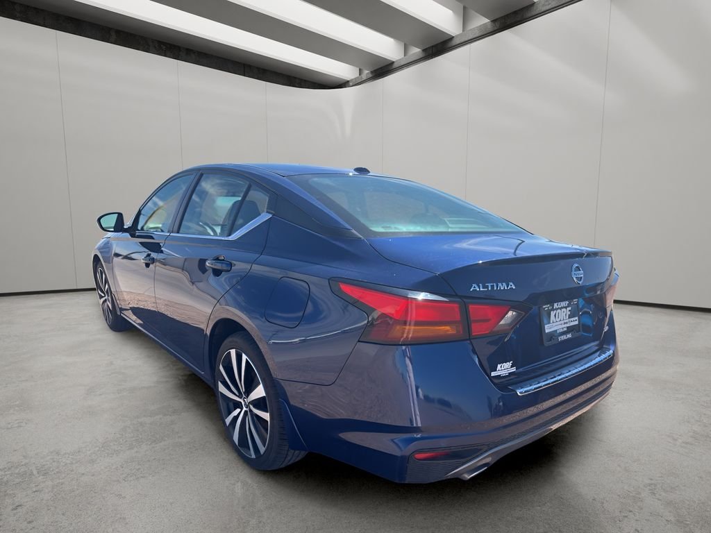 Used 2022 Deep Blue Pearl Nissan 2.5 SR image 3