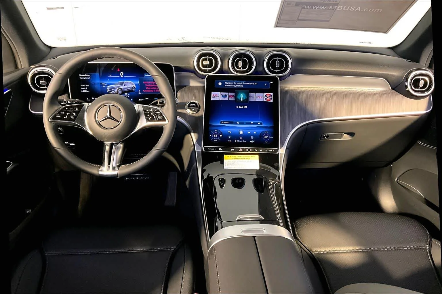 New 2026 040/Black Mercedes-Benz GLC 300 image 7