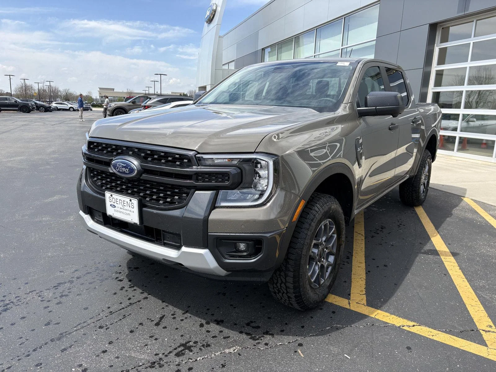 New 2026 Marsh Gray Ford XLT image 3