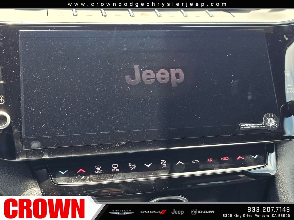 New 2026 Diamond Black Crystal Pearl-Coat Exterior Paint Jeep Limited image 23