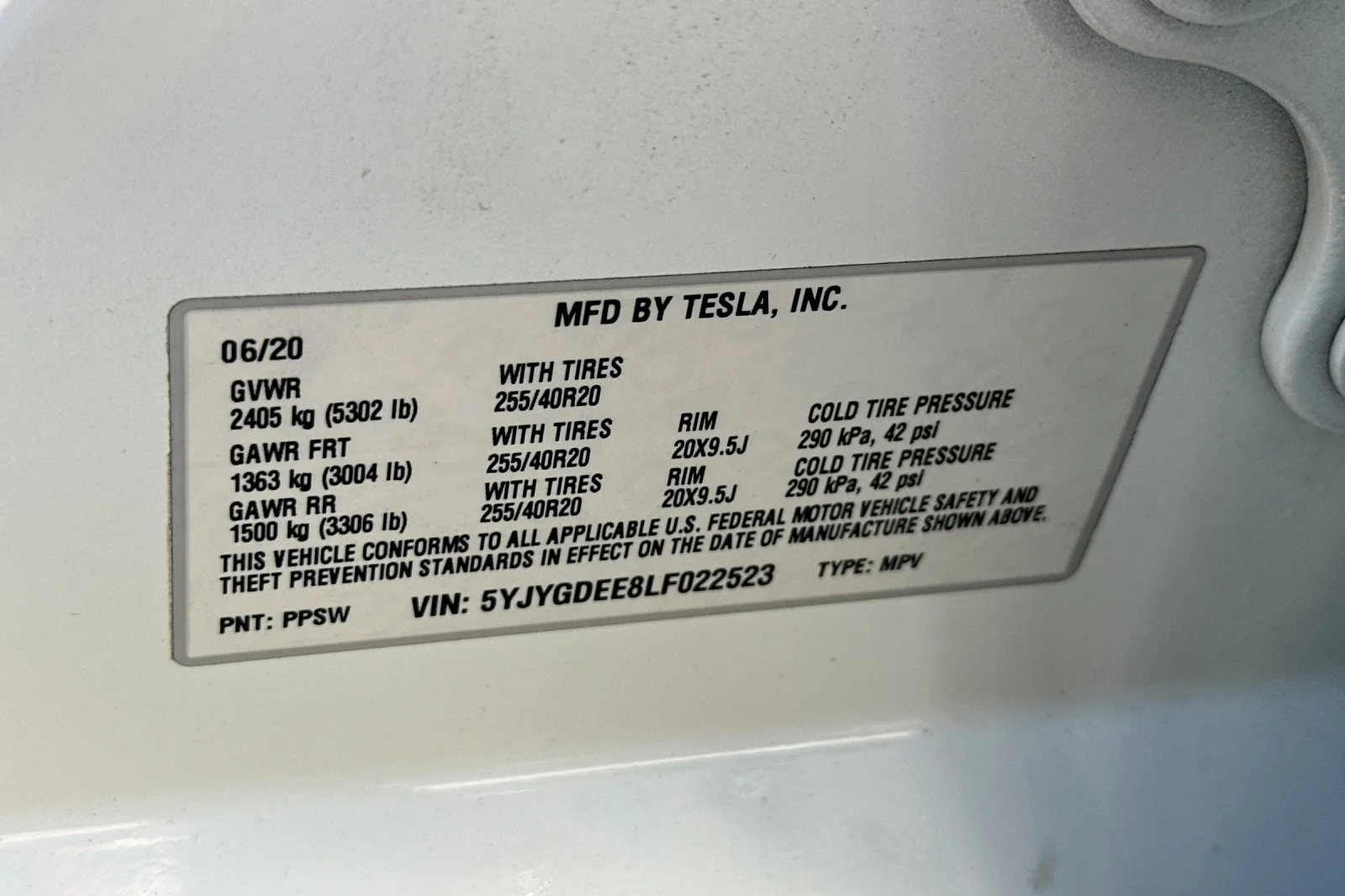 Used 2020 WHITE Tesla Long Range image 27