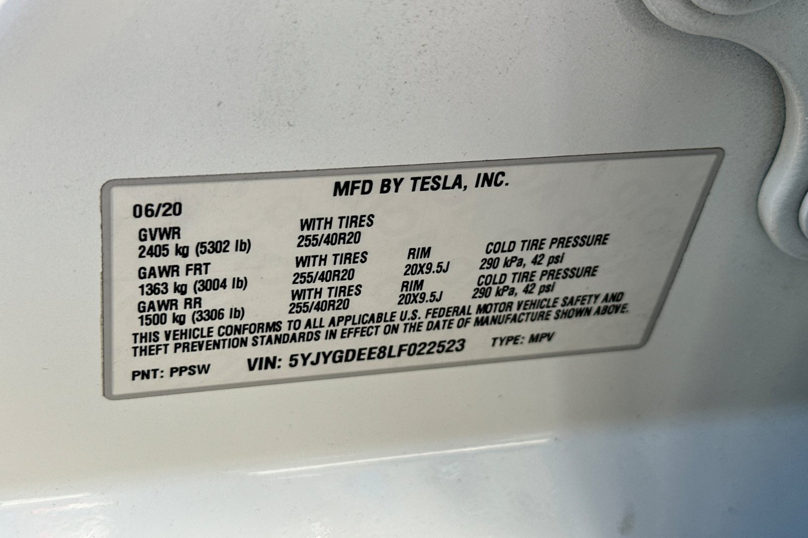 Used 2020 WHITE Tesla Long Range image 27