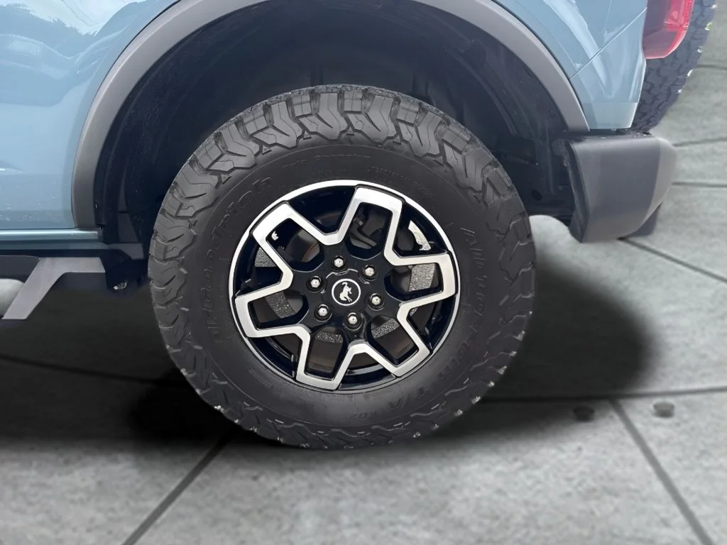 Used 2022 Blue Ford Base image 20