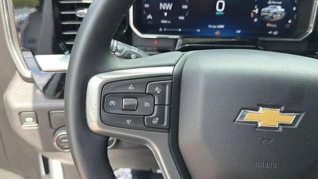 Used 2026 White Chevrolet LT image 22
