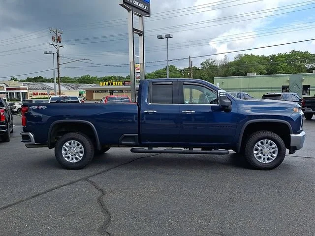 Used 2022 Northsky Blue Metallic Chevrolet LTZ image 8