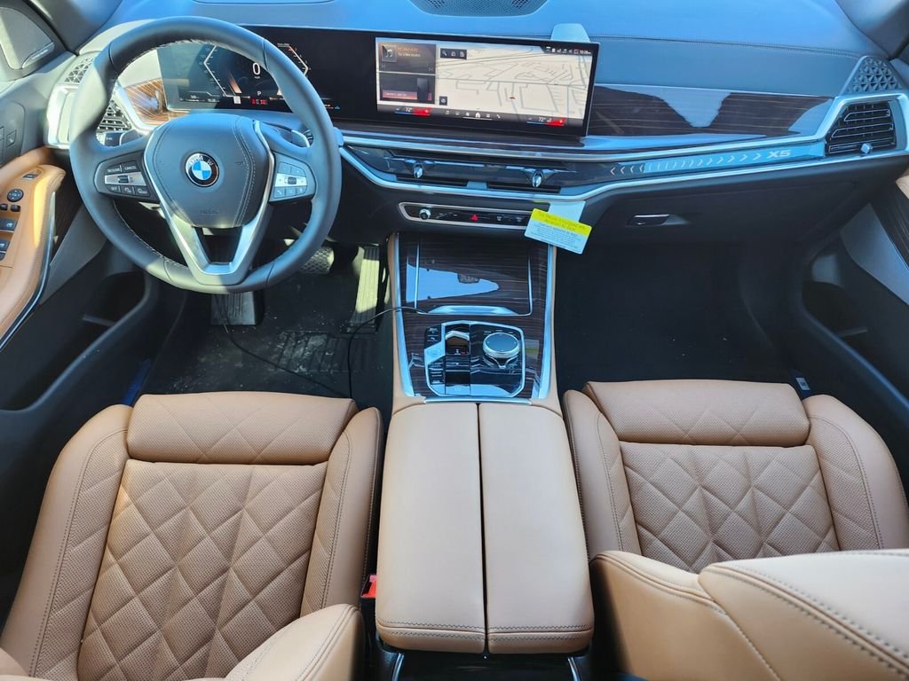Used 2026 Blue BMW xDrive40i image 11
