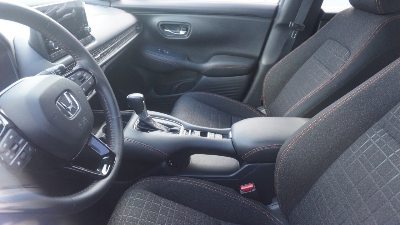 Used 2024 Gray Honda Sport image 8