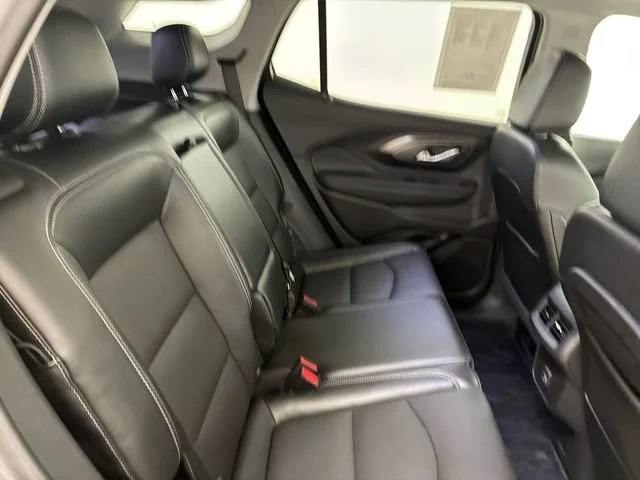 Certified Used 2024 Sterling Metallic GMC SLT image 16