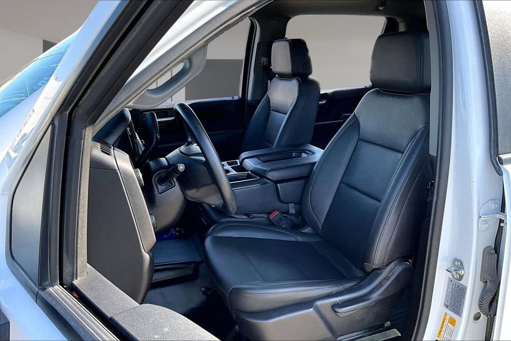 Used 2025 Summit White Chevrolet WT image 27