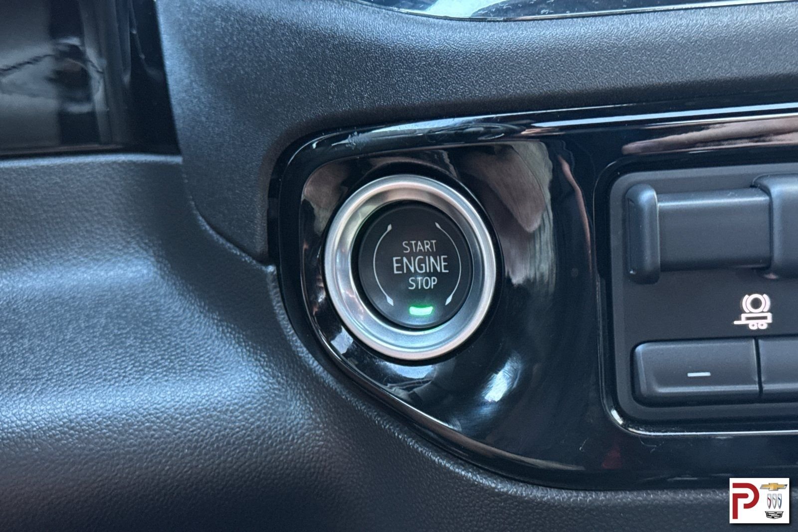 Used 2025 Black Chevrolet ZR2 image 26